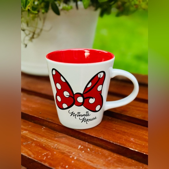 VTG Authentic The Disney Store Minnie Mouse Big Size Coffee Cup - Picture 4 of 10